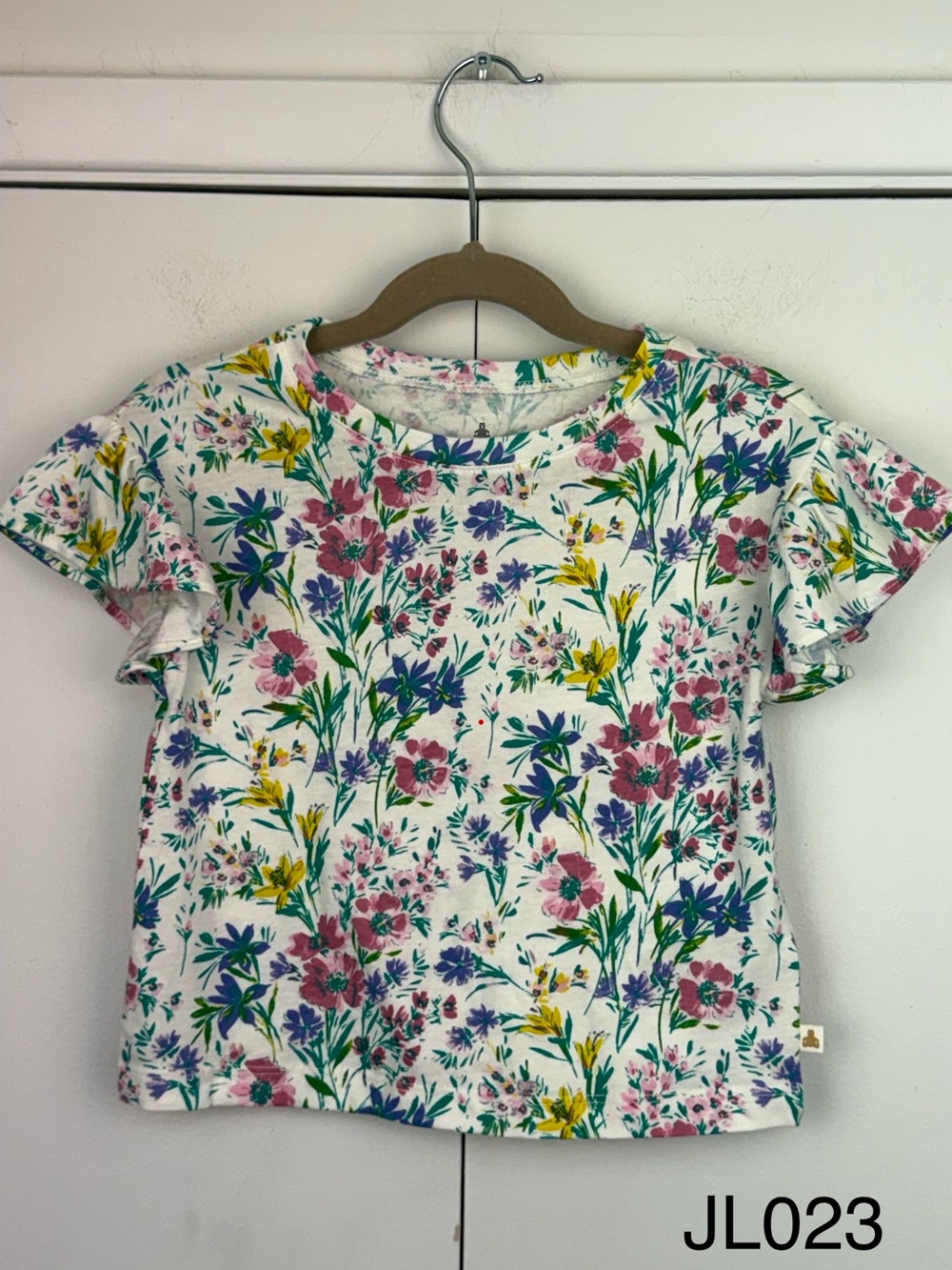 NWT Baby Gap Brannan’s Favorites Floral Flutter Sleeve Tee 3T
